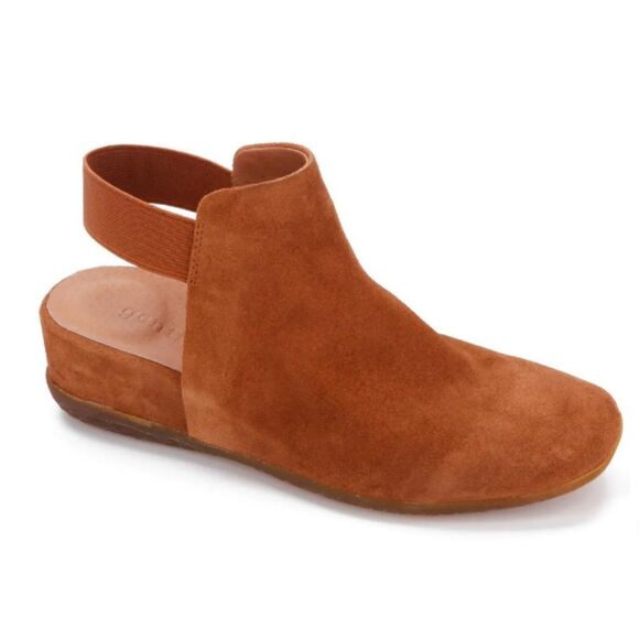 Gentle Souls Etsu Booties - Picture 1 of 9